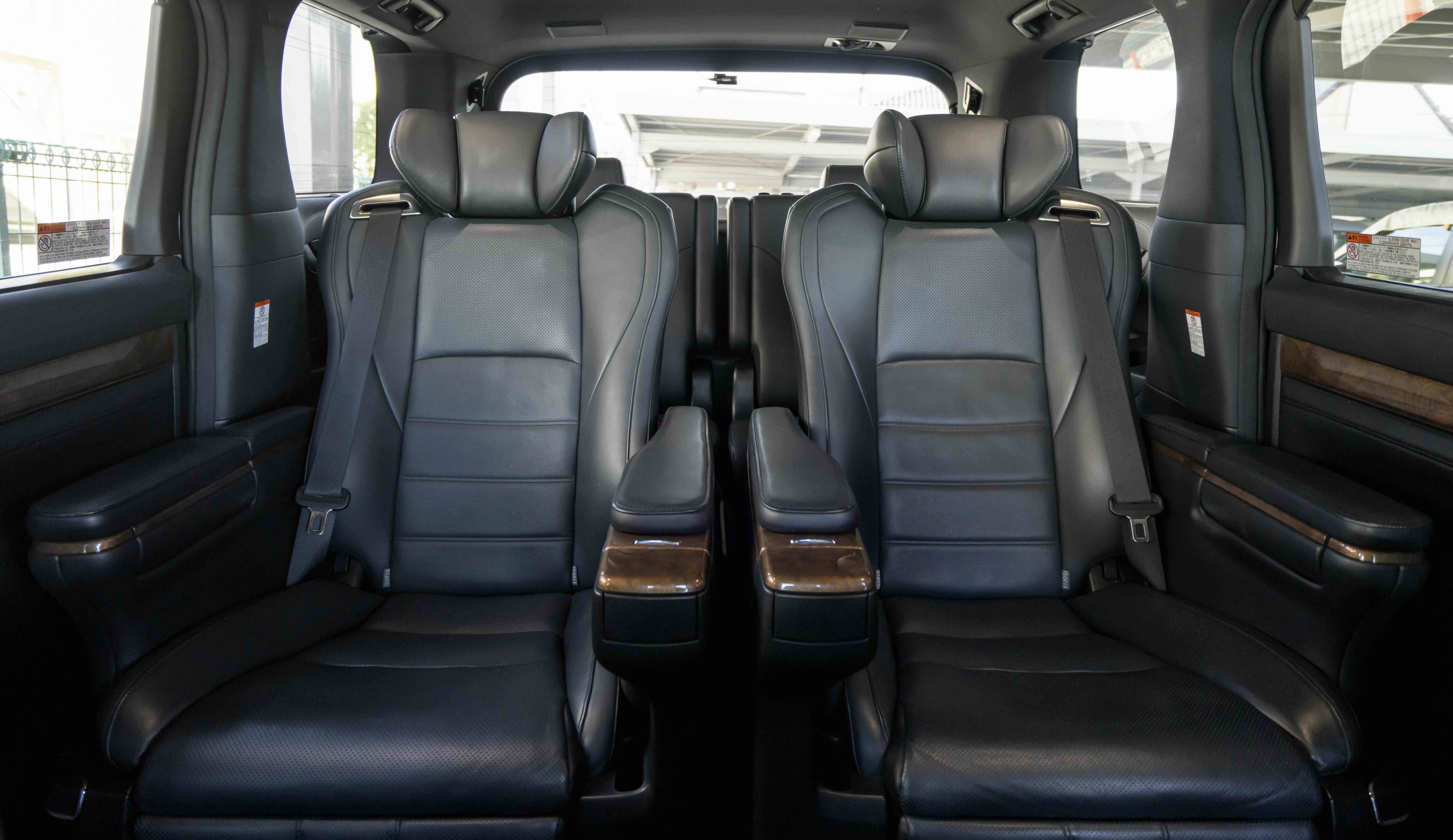Alphard interior seating layout